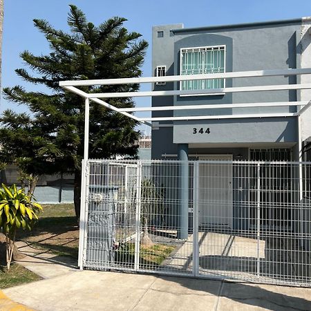 Casa Petfriendly Bosque De La Primavera Гуадалахара Екстериор снимка